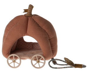 Pumpkin Carriage, Mouse