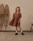 Rose Dress Brick Daisies