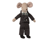 Wedding Suit, Dad Mouse