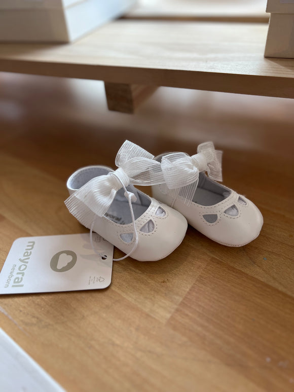 Newborn Dressy Mary Jane Shoes - White