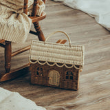 Rattan Gingerbread Casa