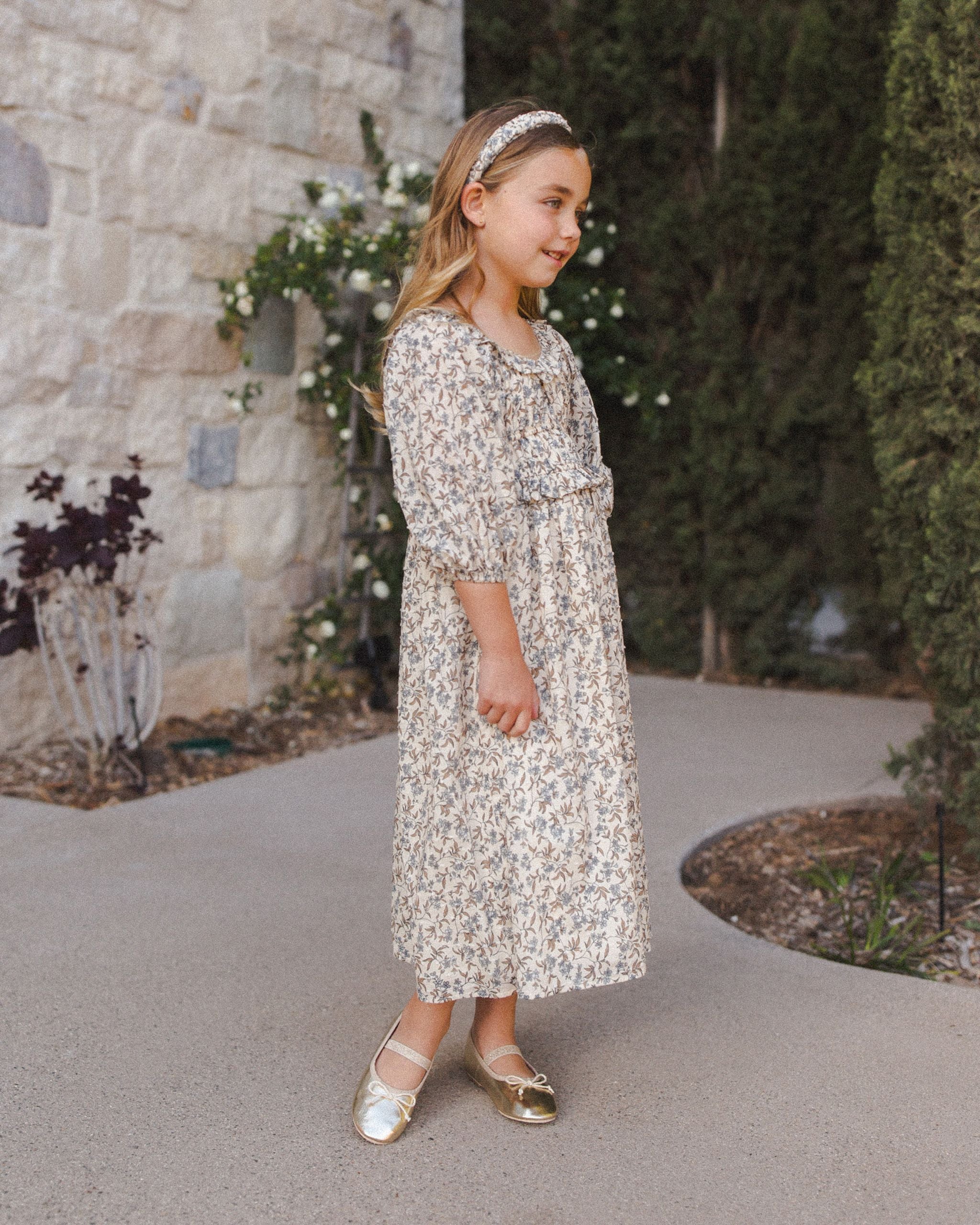 Ballet Flats Fall Knee Length Dresses How To Wear Fall 2022's It Pieces Now: From Ballet Ballet Flats Fall Knee Length Dresses How To Wear Fall 2022's It Pieces Now: From Ballet
